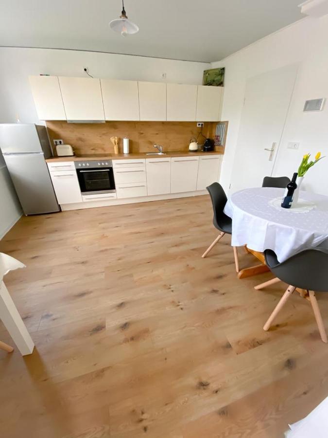 Schoene Aussicht, Wallbox, 70Qm, Kontaktloser Check-In Eisenach Eksteriør bilde